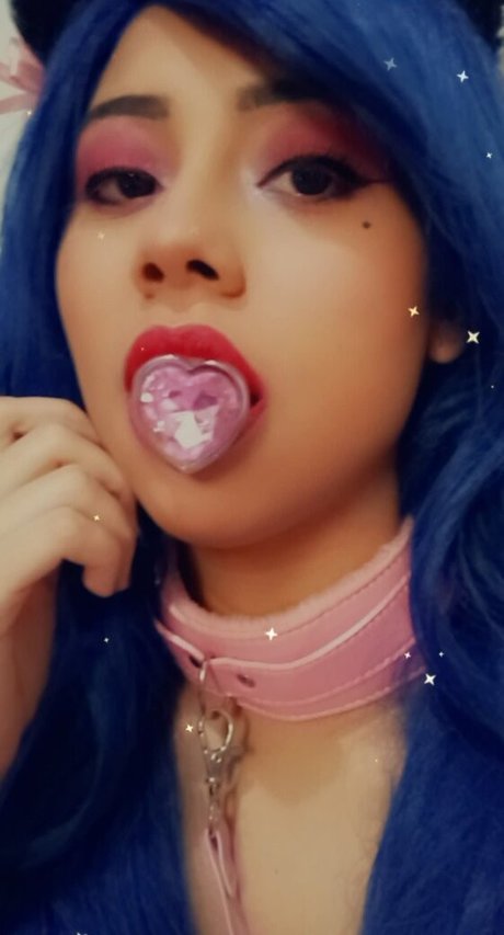 Naakte gelekte OnlyFans-foto van Cheryprincess