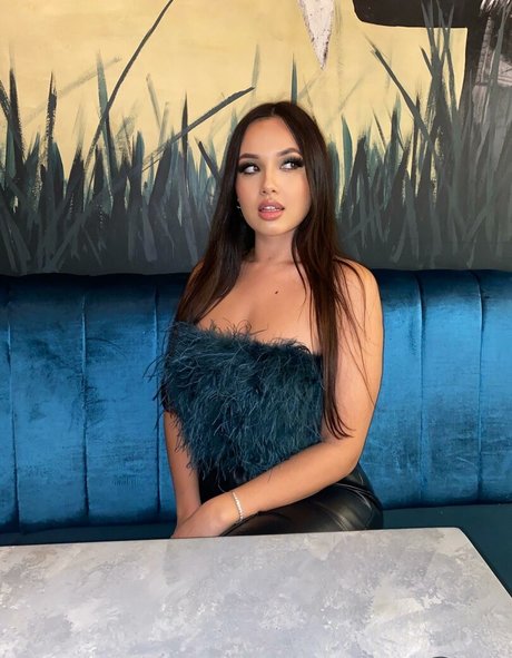 Naakte gelekte OnlyFans-foto van Gigimarievip