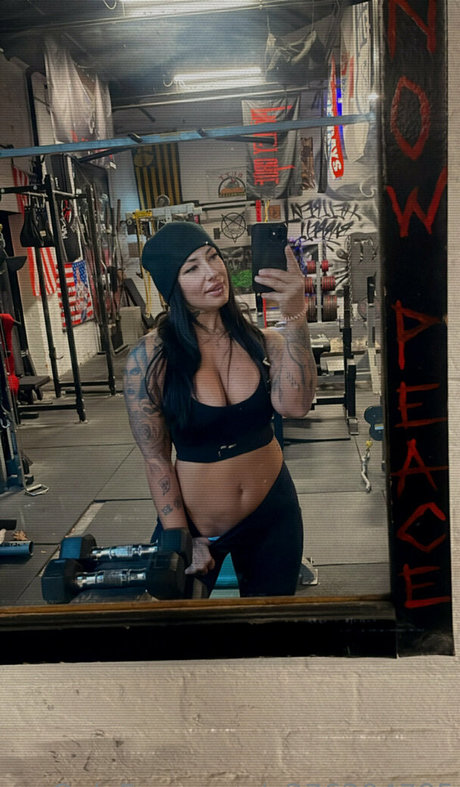 Naakte gelekte OnlyFans-foto van Jenna Skiba