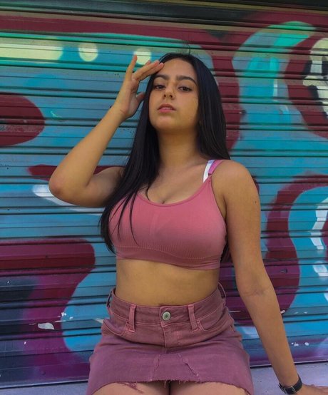 Naakte gelekte OnlyFans-foto van Danahe Vasquez