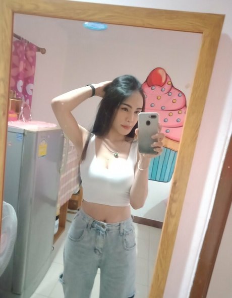 Naakte gelekte OnlyFans-foto van Cookie2534