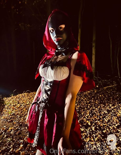 Naakte gelekte OnlyFans-foto van Doeeyesfree