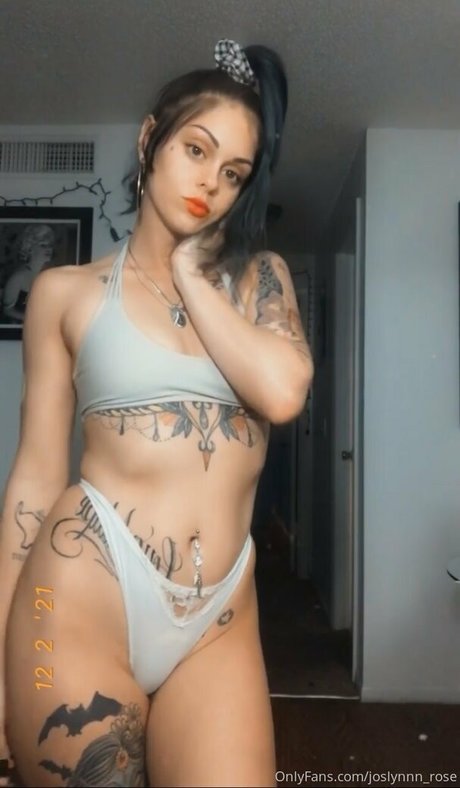 Naakte gelekte OnlyFans-foto van Joslynnnrose