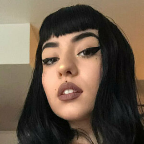 Bella Ruby
