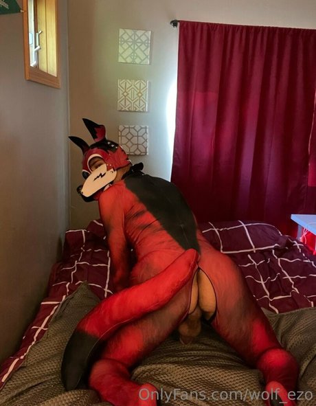 Naakte gelekte OnlyFans-foto van Wolfezo