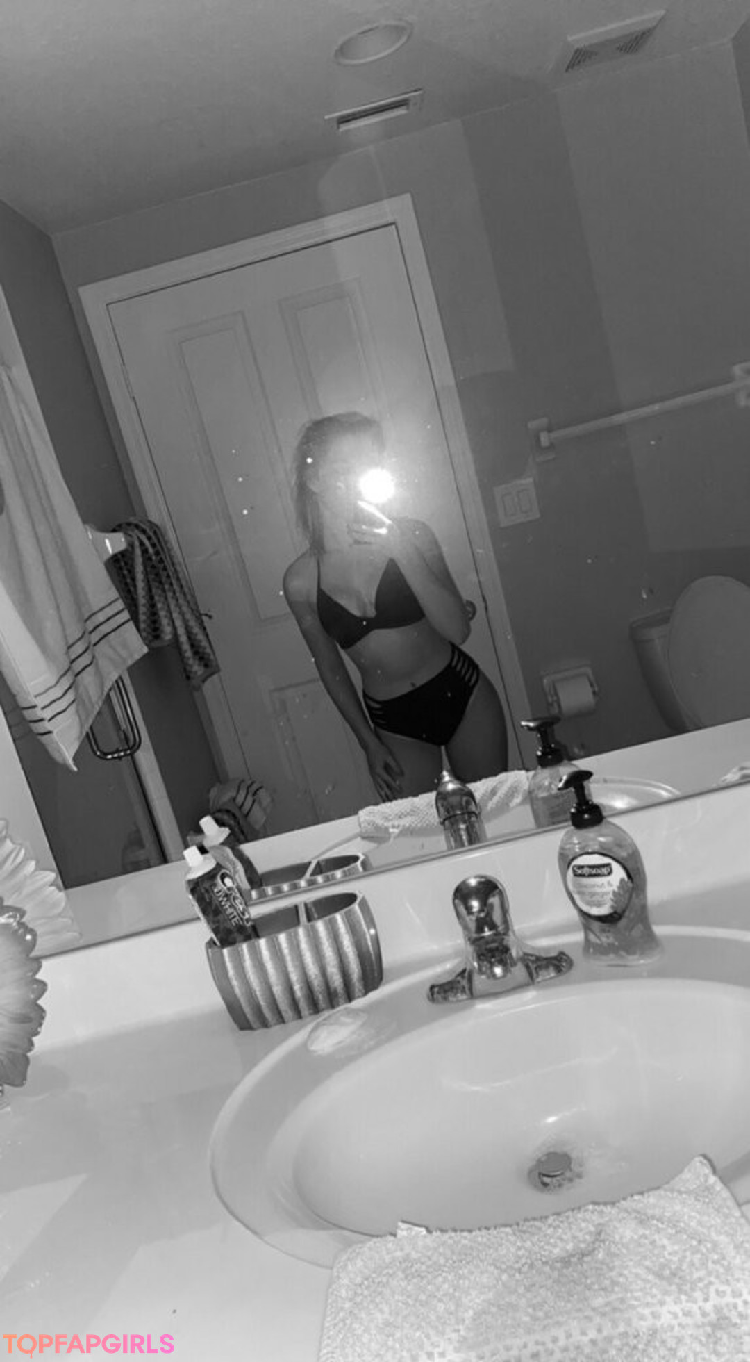 Naakte gelekte OnlyFans-foto van Taylorherd02 #132 Naakte gelekte OnlyFans-foto van Taylorherd02 #132