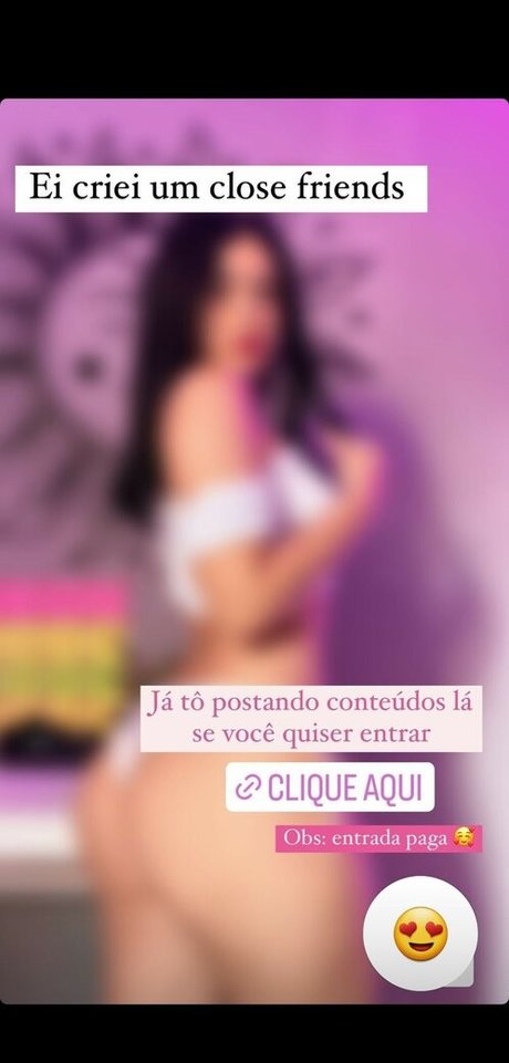 Naakte gelekte OnlyFans-foto van Djhully Amaral