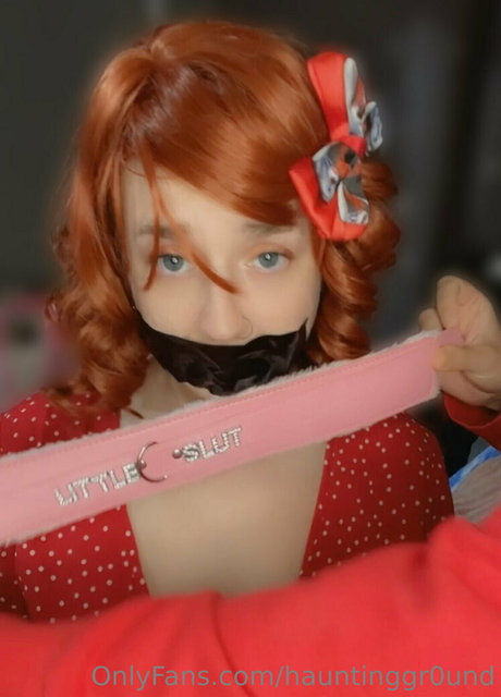 Naakte gelekte OnlyFans-foto van Hauntinggr0und