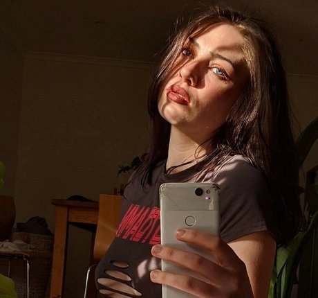 Naakte gelekte OnlyFans-foto van Knightsinclair