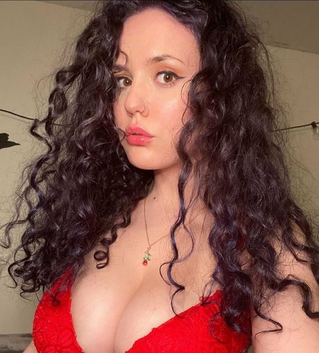 Laura Marie