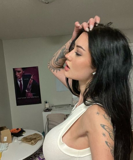 Madylina Renee