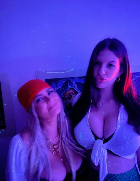 Alana Z