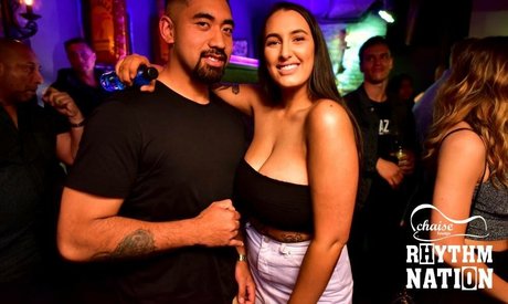 Naakte gelekte OnlyFans-foto van Jayme Lee