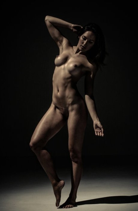 Naakte gelekte OnlyFans-foto van Melissa Mai