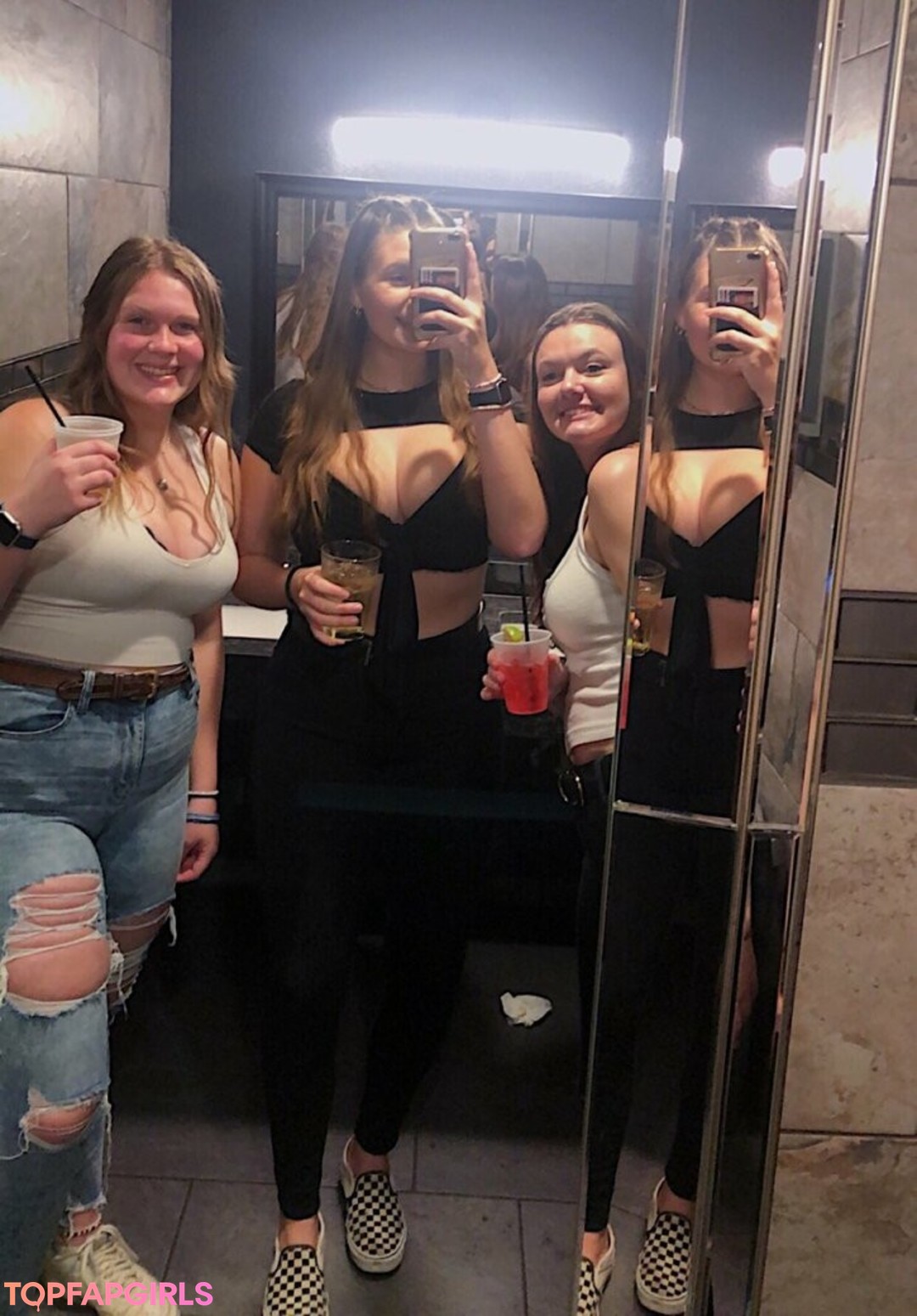 Naakte gelekte OnlyFans-foto van Hannah V #87 Naakte gelekte OnlyFans-foto van Hannah V #87