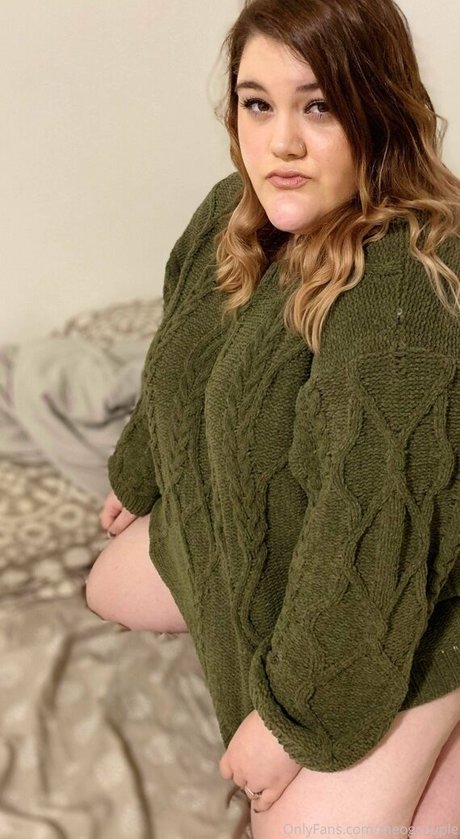 Naakte gelekte OnlyFans-foto van Theogcouple