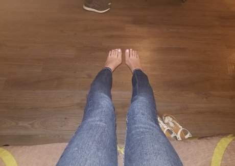 Naakte gelekte OnlyFans-foto van Xxhannahhaysxx