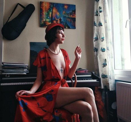 Naakte gelekte OnlyFans-foto van Busra Cabuk