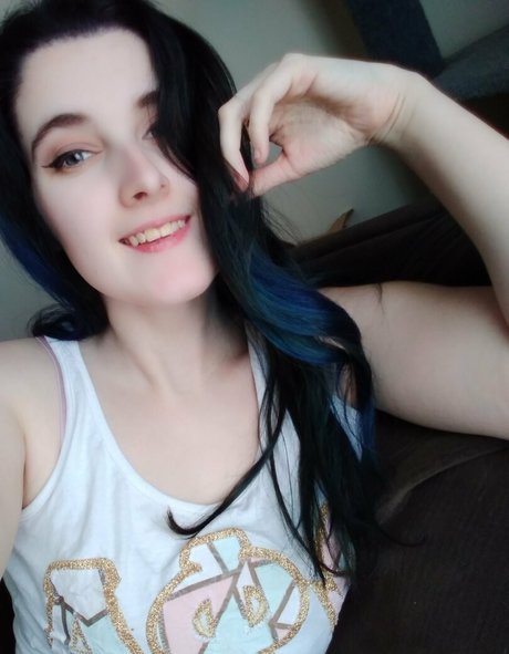 Glitterbby21