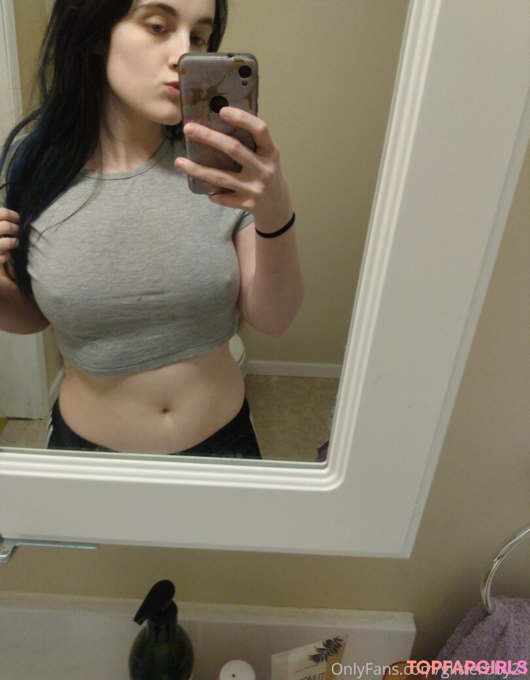 Naakte gelekte OnlyFans-foto van Glitterbby21 #7 Naakte gelekte OnlyFans-foto van Glitterbby21 #7