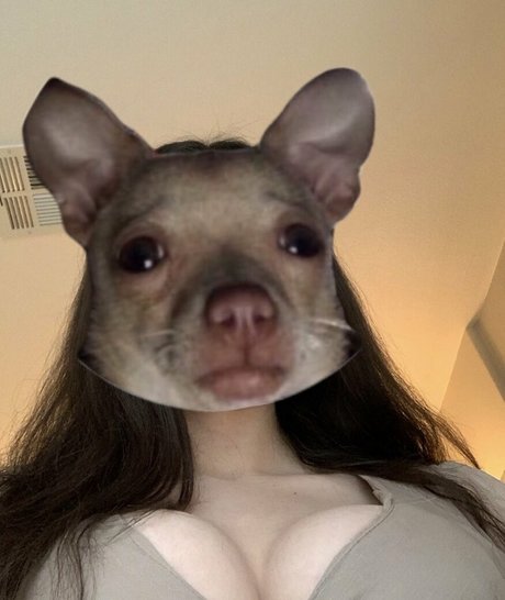 Naakte gelekte OnlyFans-foto van Notsofiacoppola