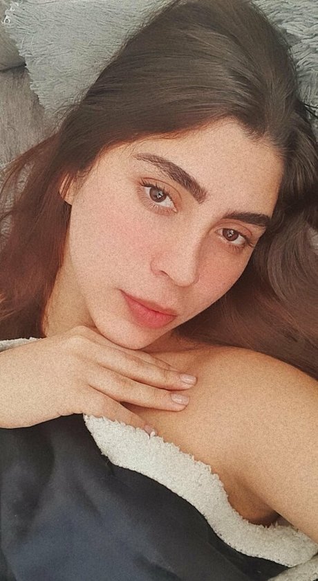 Naakte gelekte OnlyFans-foto van Angela Vazquez
