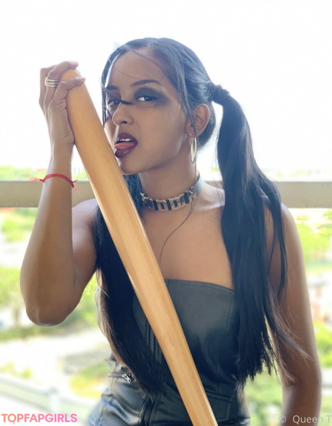 Naakte gelekte OnlyFans-foto van Thequeentrish #275 Naakte gelekte OnlyFans-foto van Thequeentrish #275