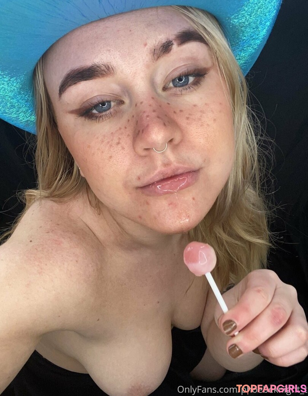 Naakte gelekte OnlyFans-foto van Phoebeknightt #27 Naakte gelekte OnlyFans-foto van Phoebeknightt #27