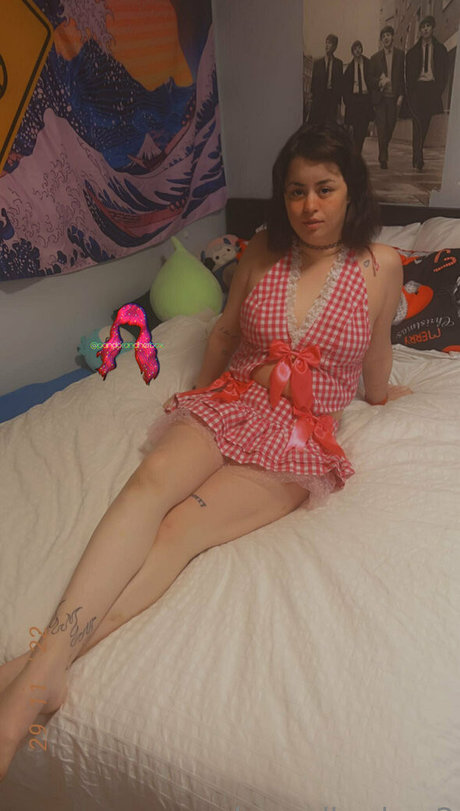Naakte gelekte OnlyFans-foto van Pandorandherbox2