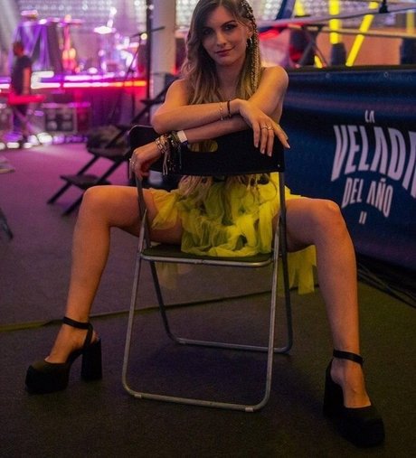 Naakte gelekte OnlyFans-foto van Cristinini