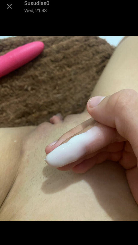 Naakte gelekte OnlyFans-foto van Susudias0