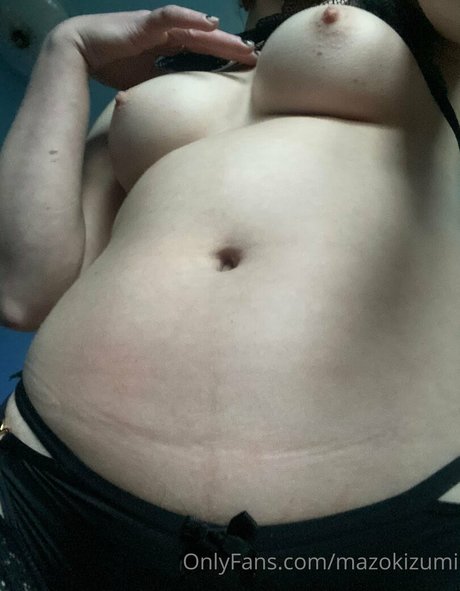 Naakte gelekte OnlyFans-foto van Mazokizumi
