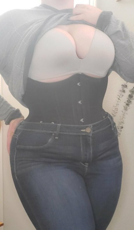 Lilacandholly