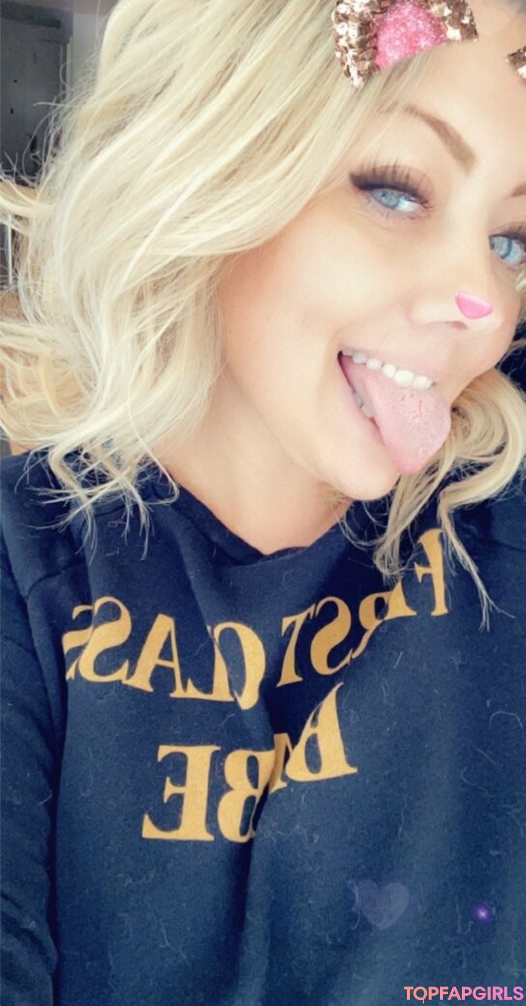 Naakte gelekte OnlyFans-foto van Casssidyfree #212 Naakte gelekte OnlyFans-foto van Casssidyfree #212