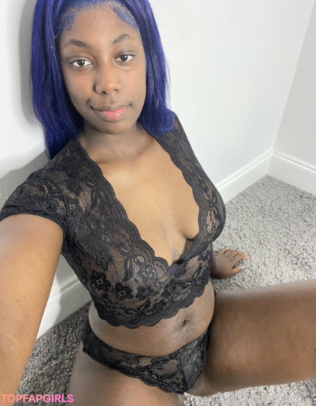 Naakte gelekte OnlyFans-foto van Thedejababe #50 Naakte gelekte OnlyFans-foto van Thedejababe #50