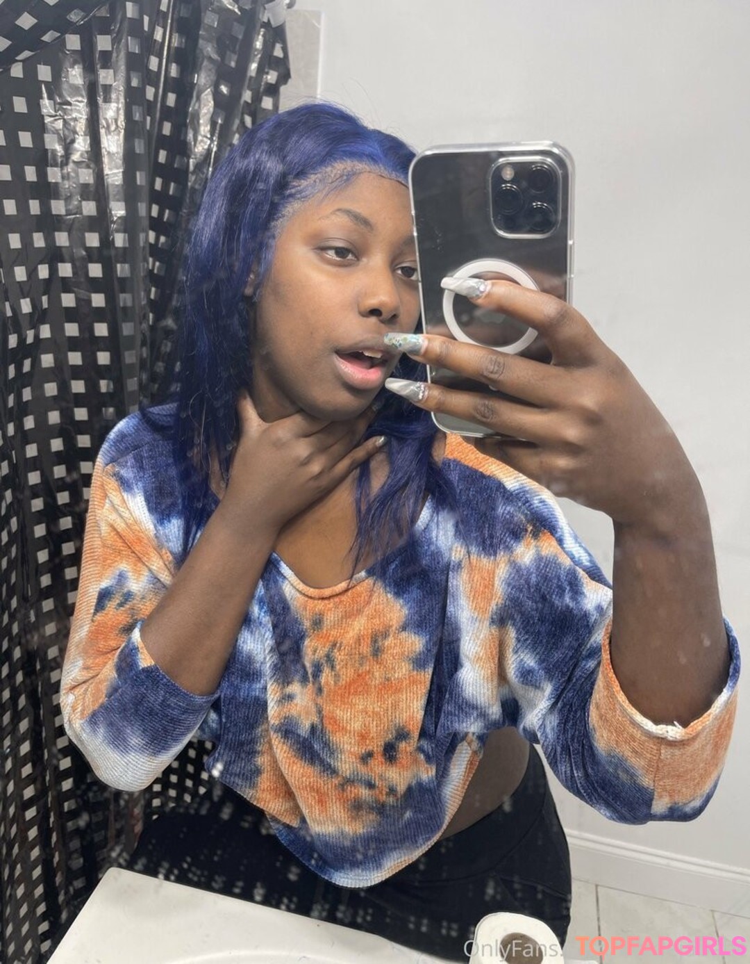 Naakte gelekte OnlyFans-foto van Thedejababe #61 Naakte gelekte OnlyFans-foto van Thedejababe #61