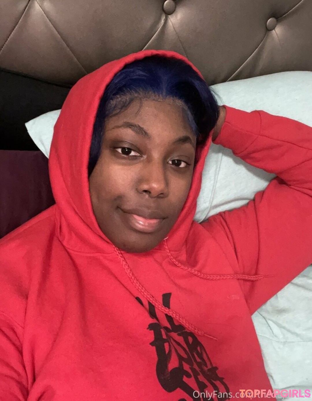 Naakte gelekte OnlyFans-foto van Thedejababe #7 Naakte gelekte OnlyFans-foto van Thedejababe #7