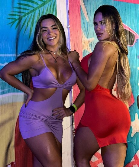 Naakte gelekte OnlyFans-foto van Patricia Parada