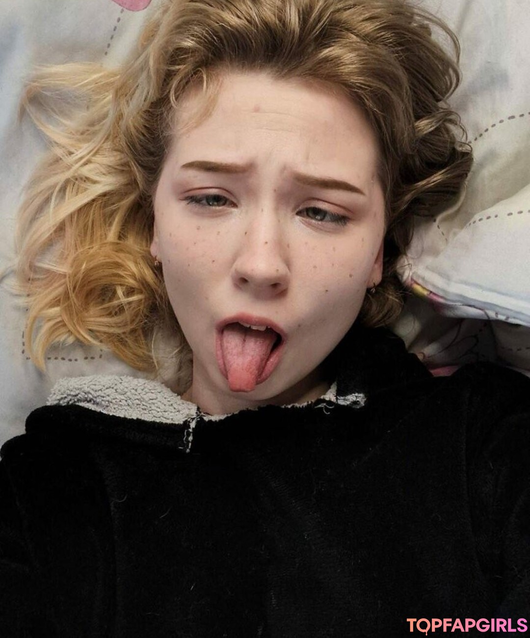 Naakte gelekte OnlyFans-foto van Jennyshinevip #1 Naakte gelekte OnlyFans-foto van Jennyshinevip #1