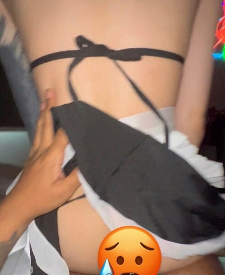 Naakte gelekte OnlyFans-foto van Thotoro