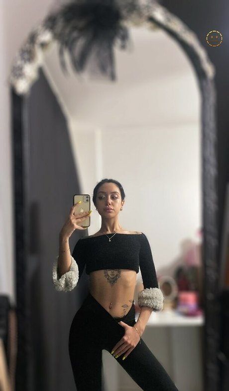 Naakte gelekte OnlyFans-foto van Aysgencc