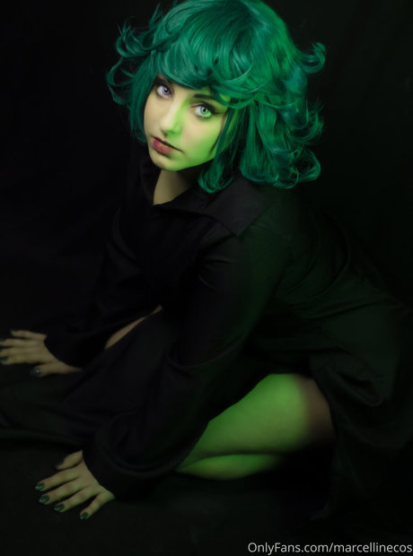 Naakte gelekte OnlyFans-foto van Marcelline