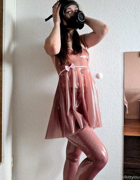 Naakte gelekte OnlyFans-foto van Kittylou