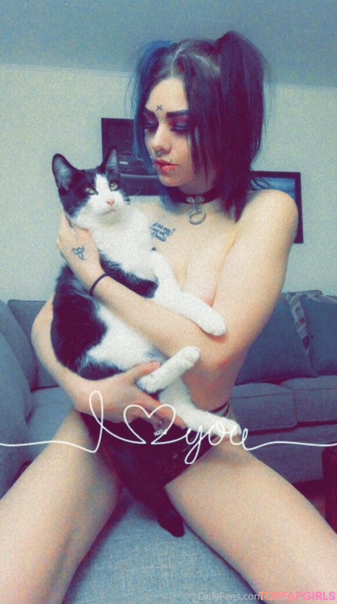 Naakte gelekte OnlyFans-foto van Sadliittlestoner #18 Naakte gelekte OnlyFans-foto van Sadliittlestoner #18