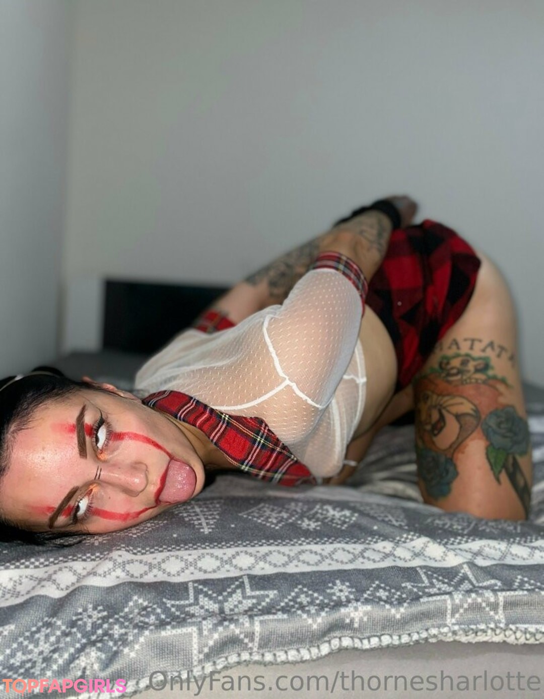 Naakte gelekte OnlyFans-foto van Thornesharlotte #7 Naakte gelekte OnlyFans-foto van Thornesharlotte #7